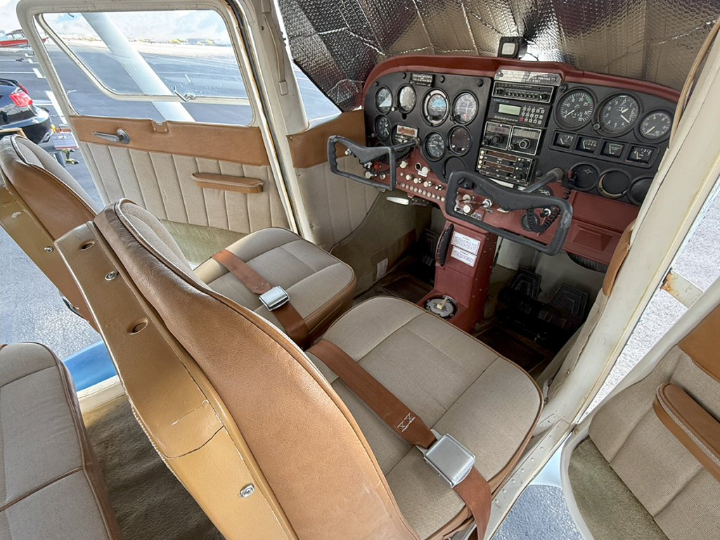 N5491R - Interior 04
