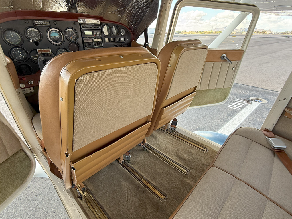 N5491R - Interior 05