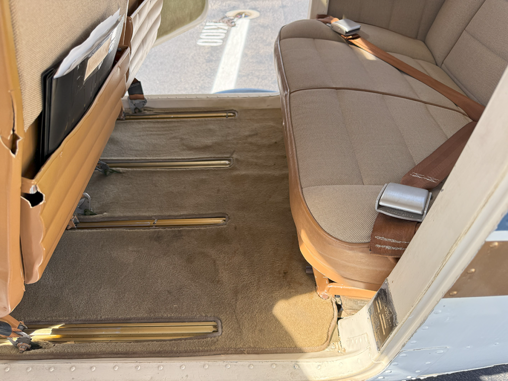 N5491R - Interior 06