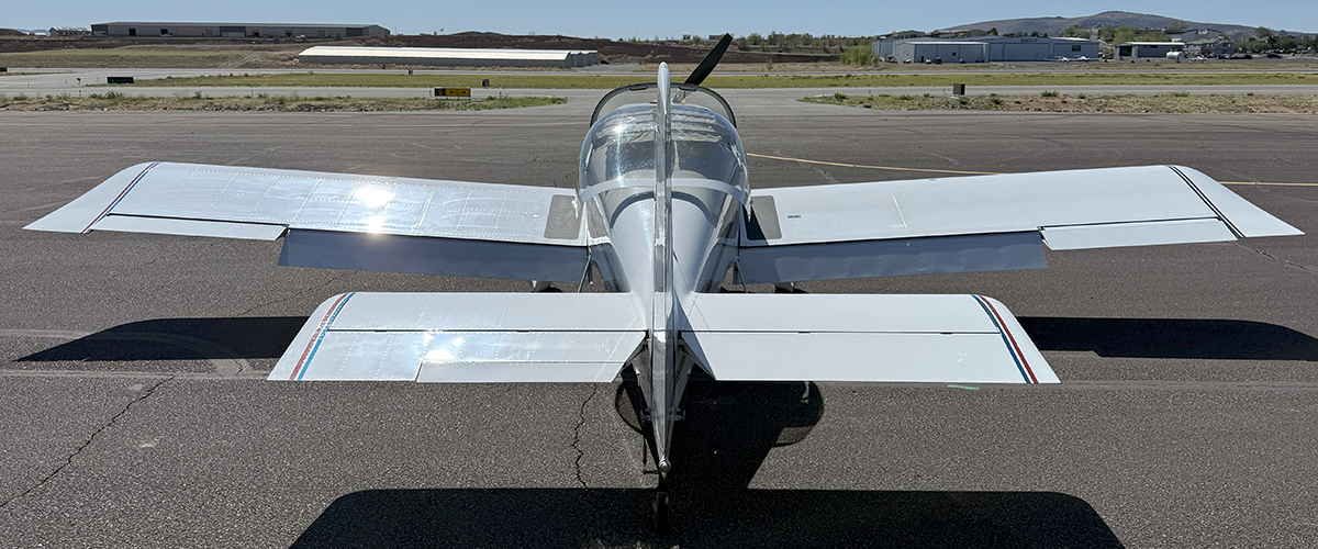 N942P - short wide back N942P - short wide back