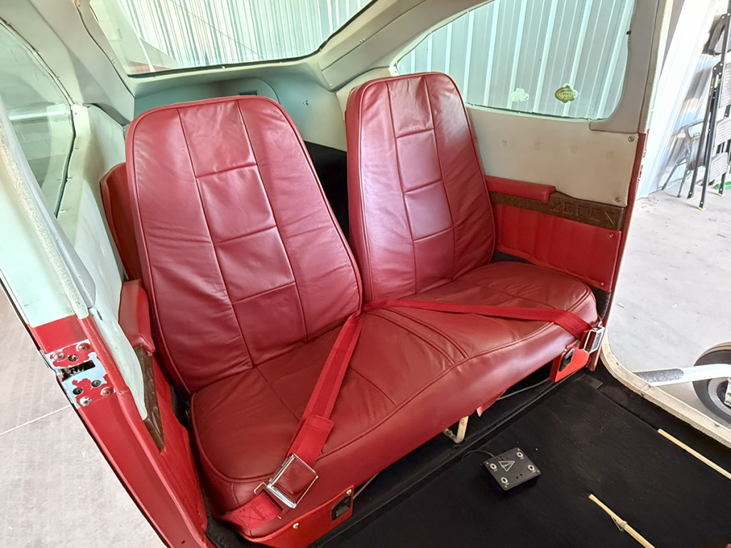 N5143S - Interior 05