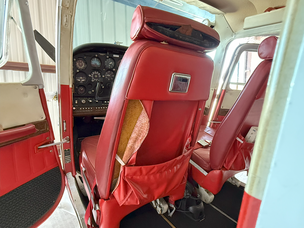 N5143S - Interior 07
