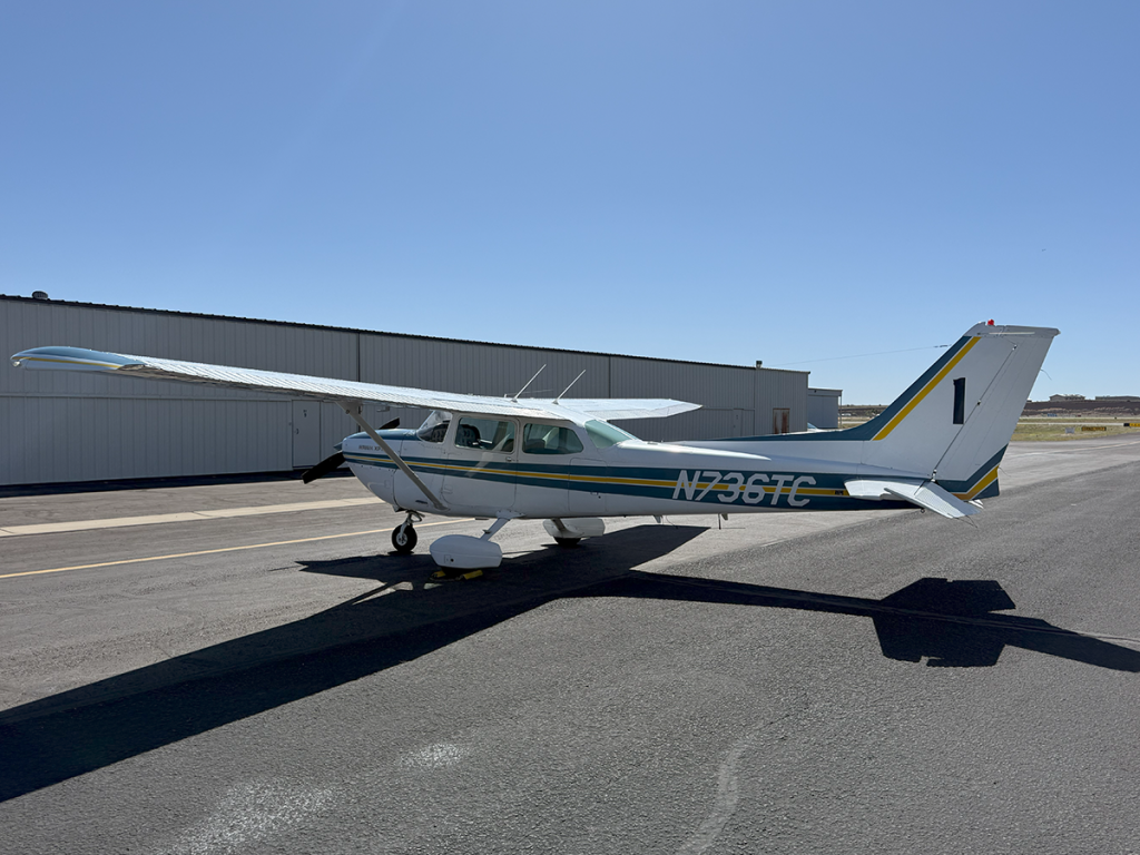 N736TC - Exterior 06