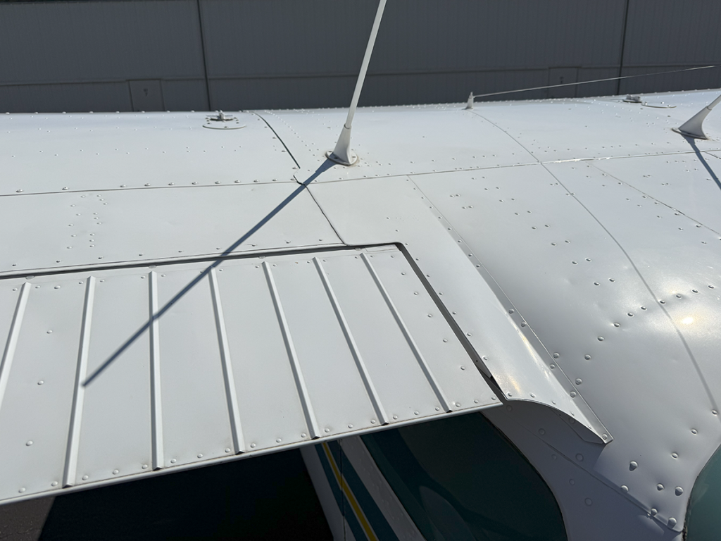 N736TC - Exterior 43