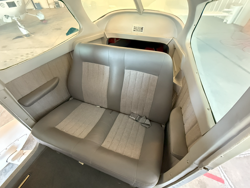 N736TC - Interior 07