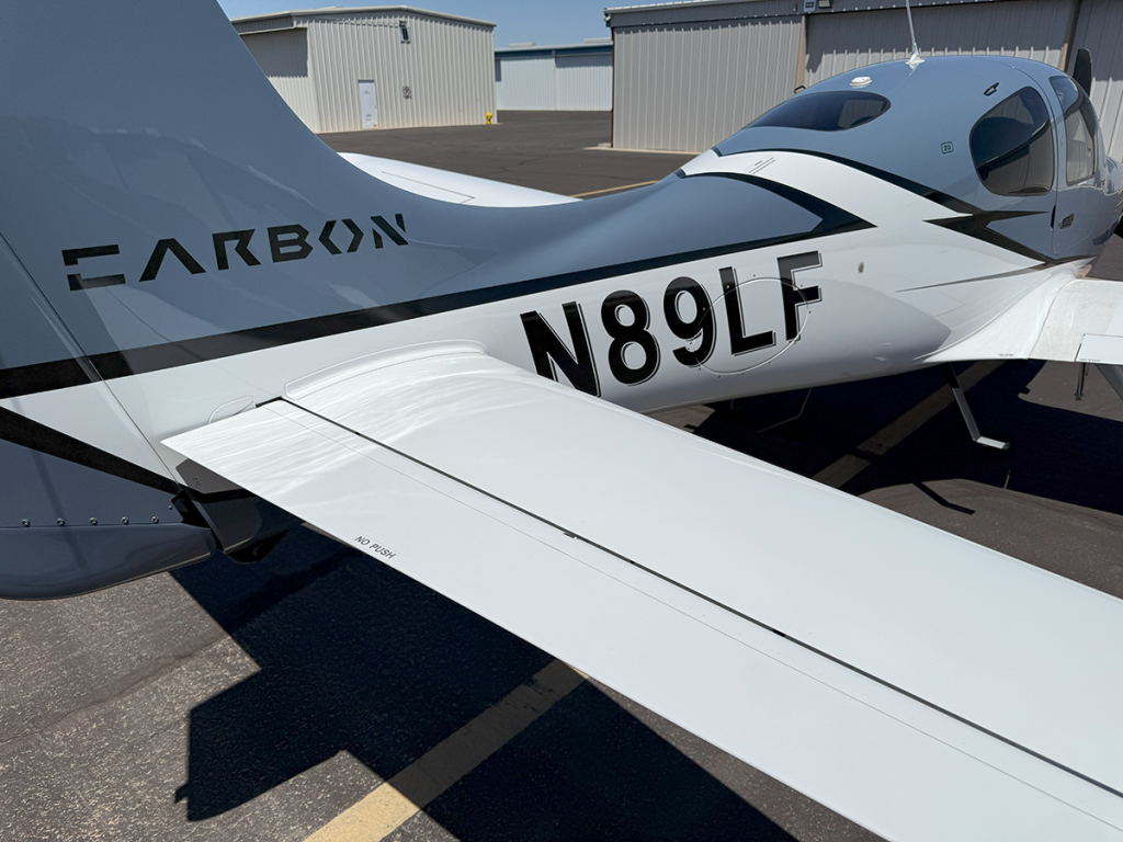 N89LF - Exterior 61