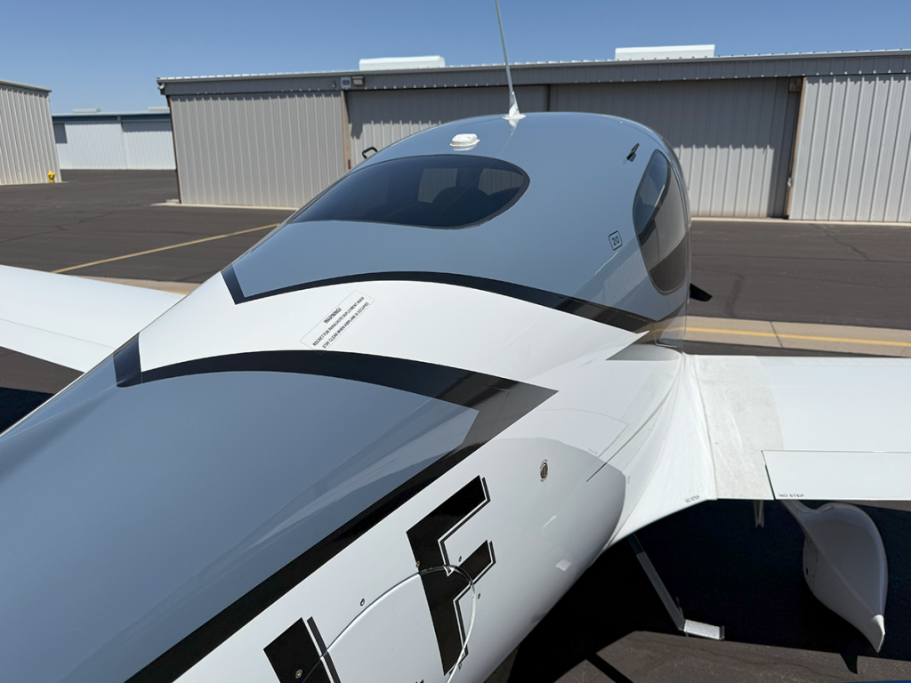 N89LF - Exterior 70