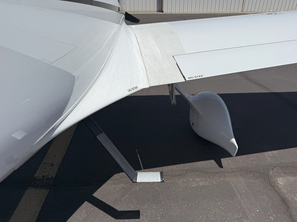 N89LF - Exterior 74