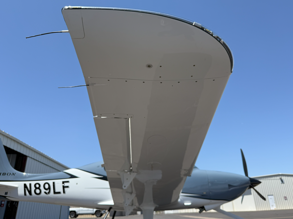 N89LF - Exterior 82
