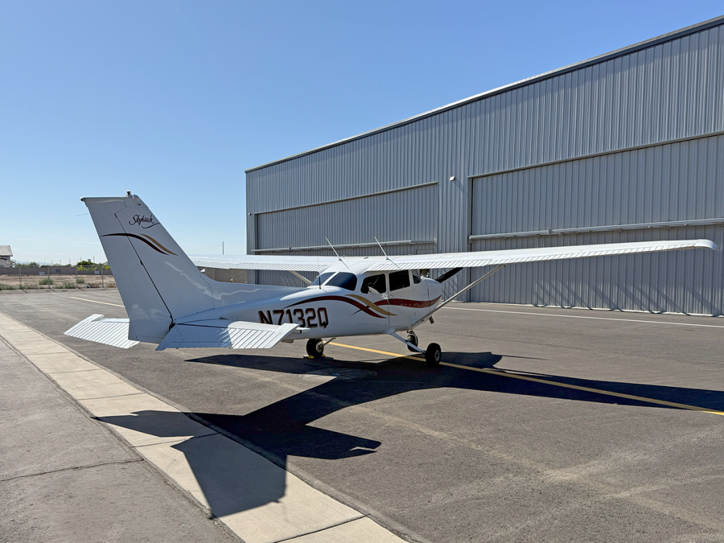 N7132Q - Exterior 11