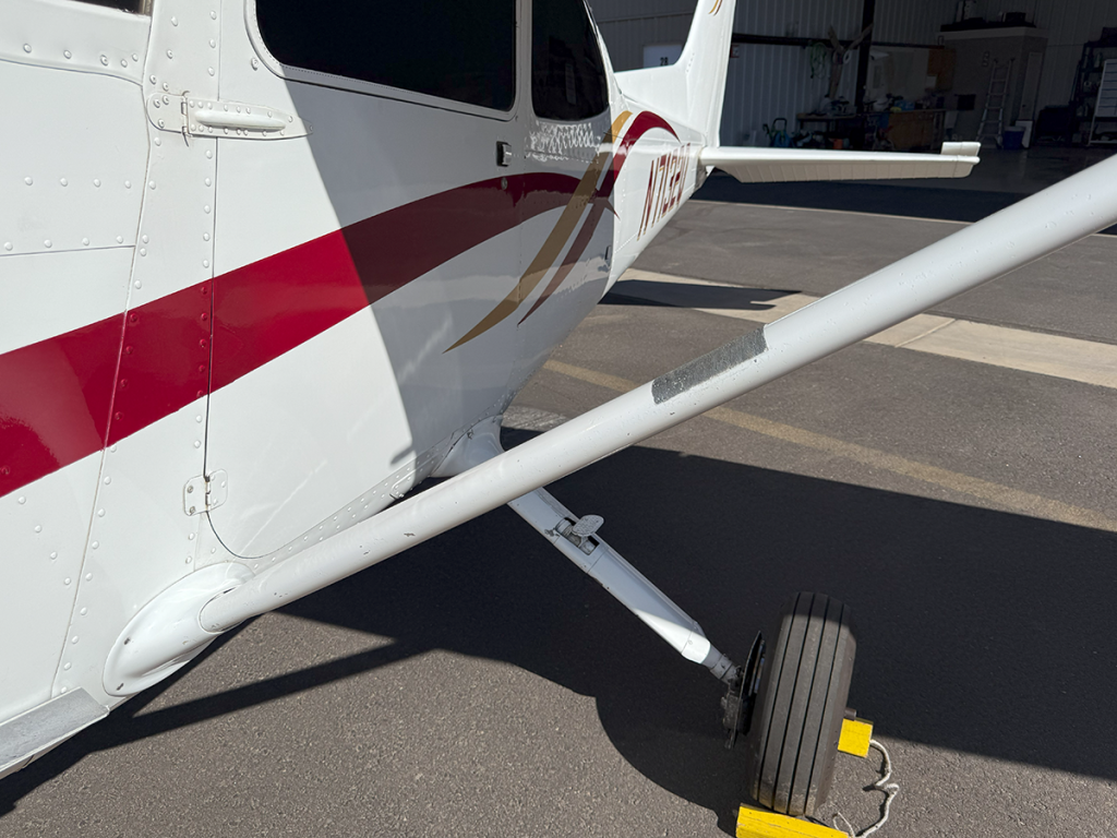 N7132Q - Exterior 25
