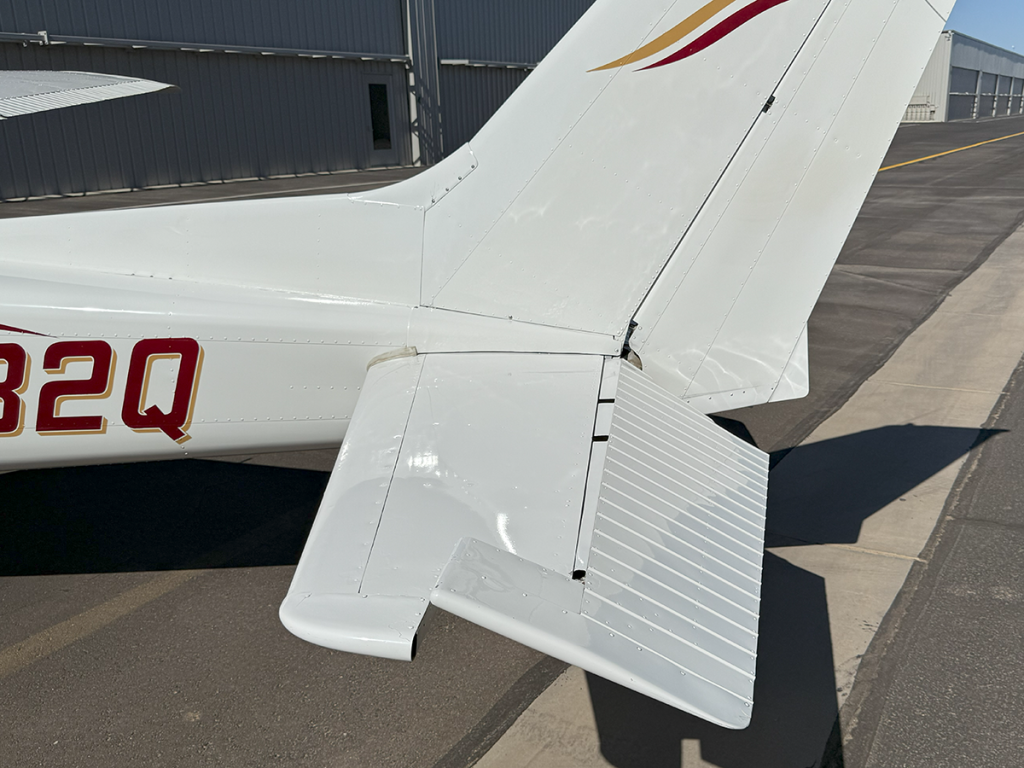 N7132Q - Exterior 53