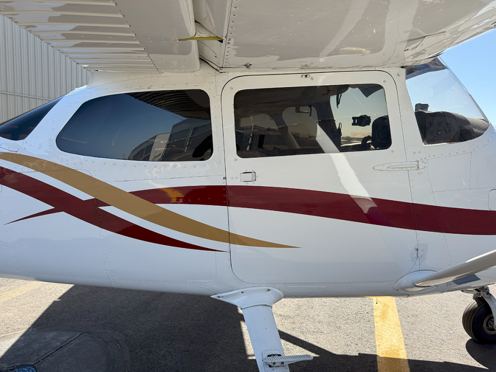 N7132Q - Exterior 73