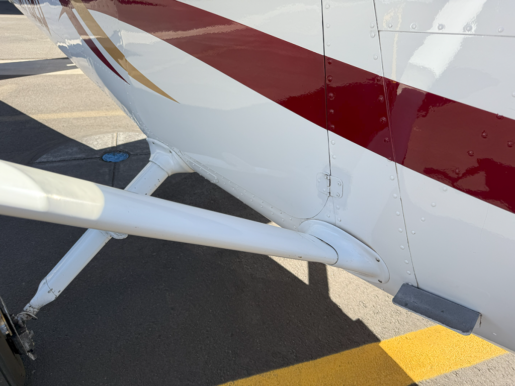 N7132Q - Exterior 92