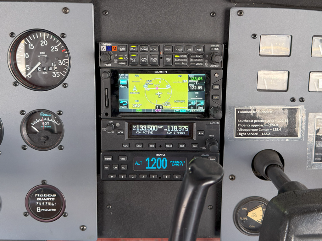 N7132Q - Panel 04