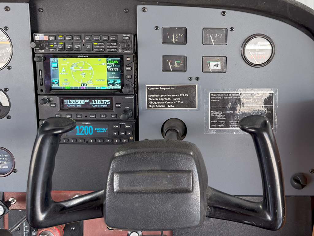 N7132Q - Panel 05