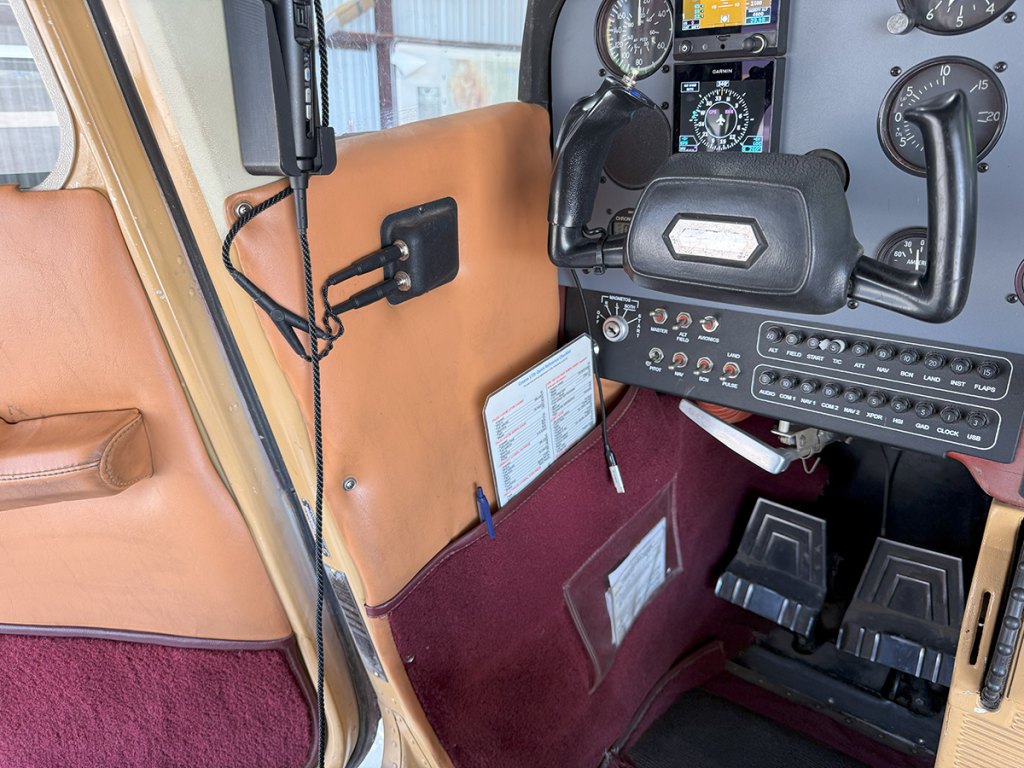 N7132Q - Panel 07