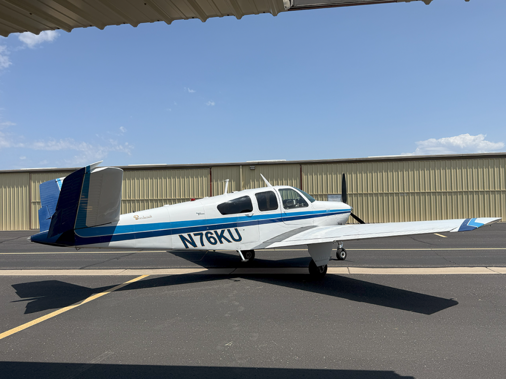 N76KU - Exterior 10