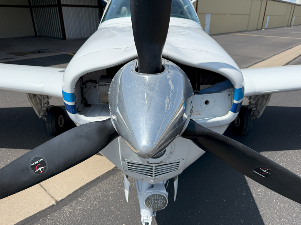 N76KU - Exterior 16