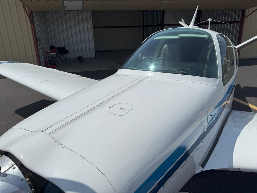 N76KU - Exterior 20