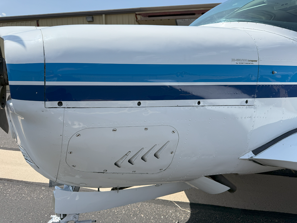 N76KU - Exterior 21