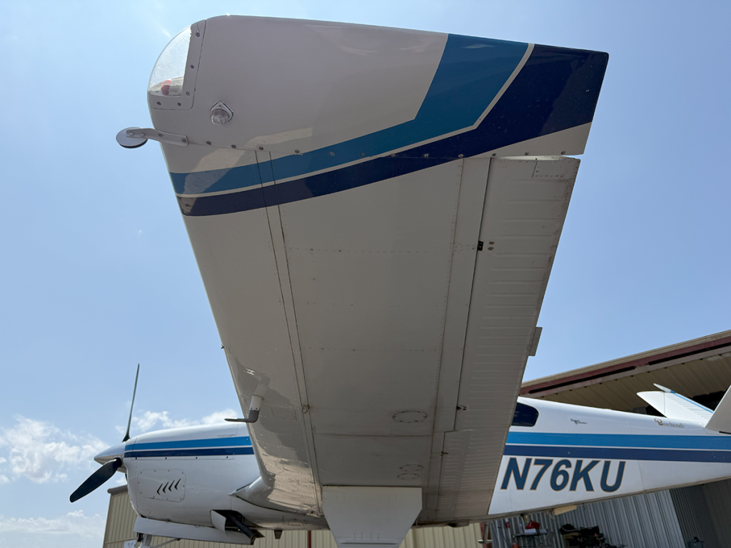 N76KU - Exterior 36