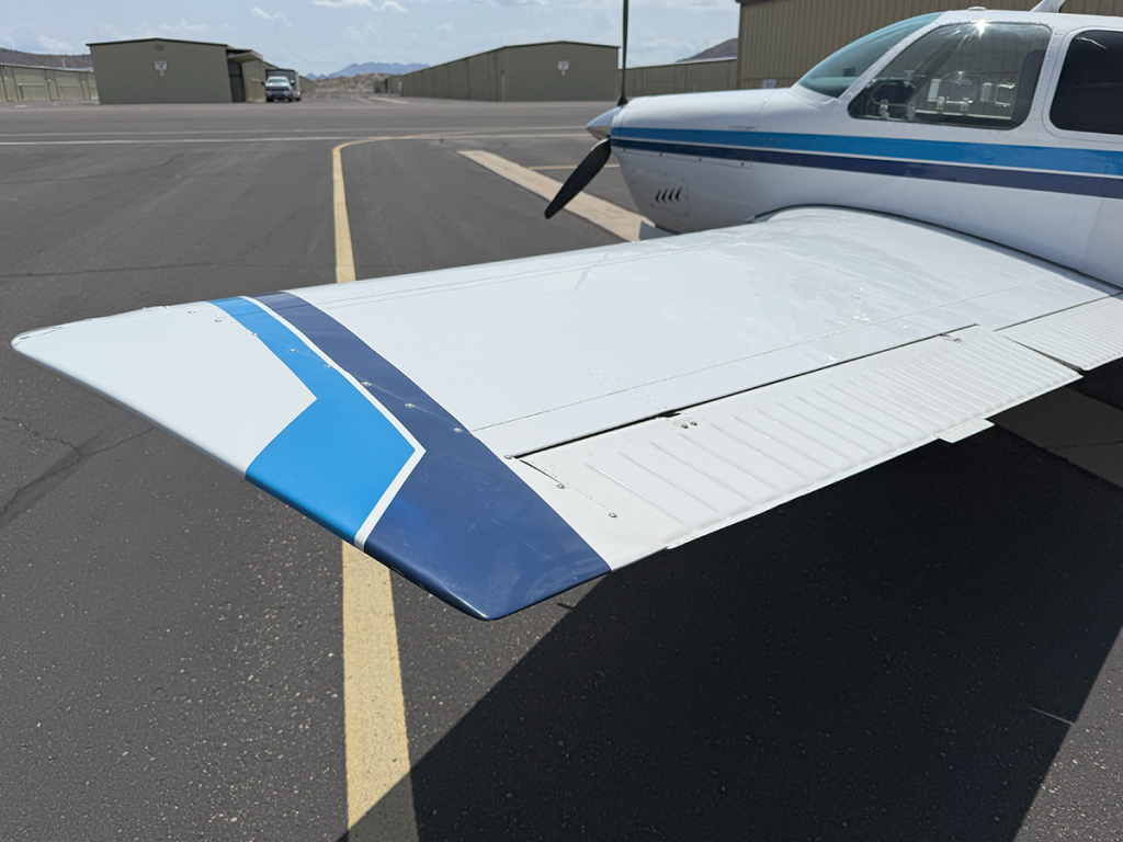 N76KU - Exterior 38
