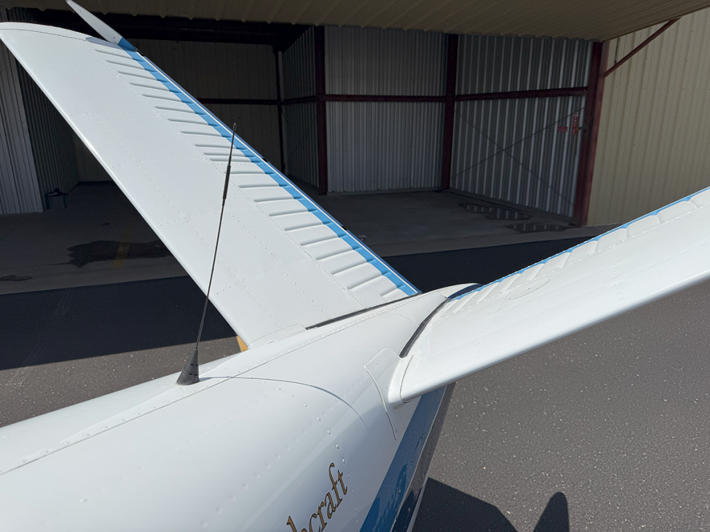 N76KU - Exterior 46