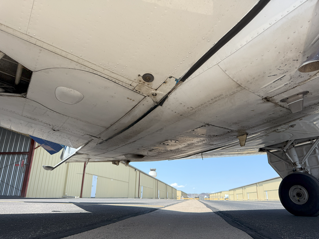 N76KU - Exterior 71