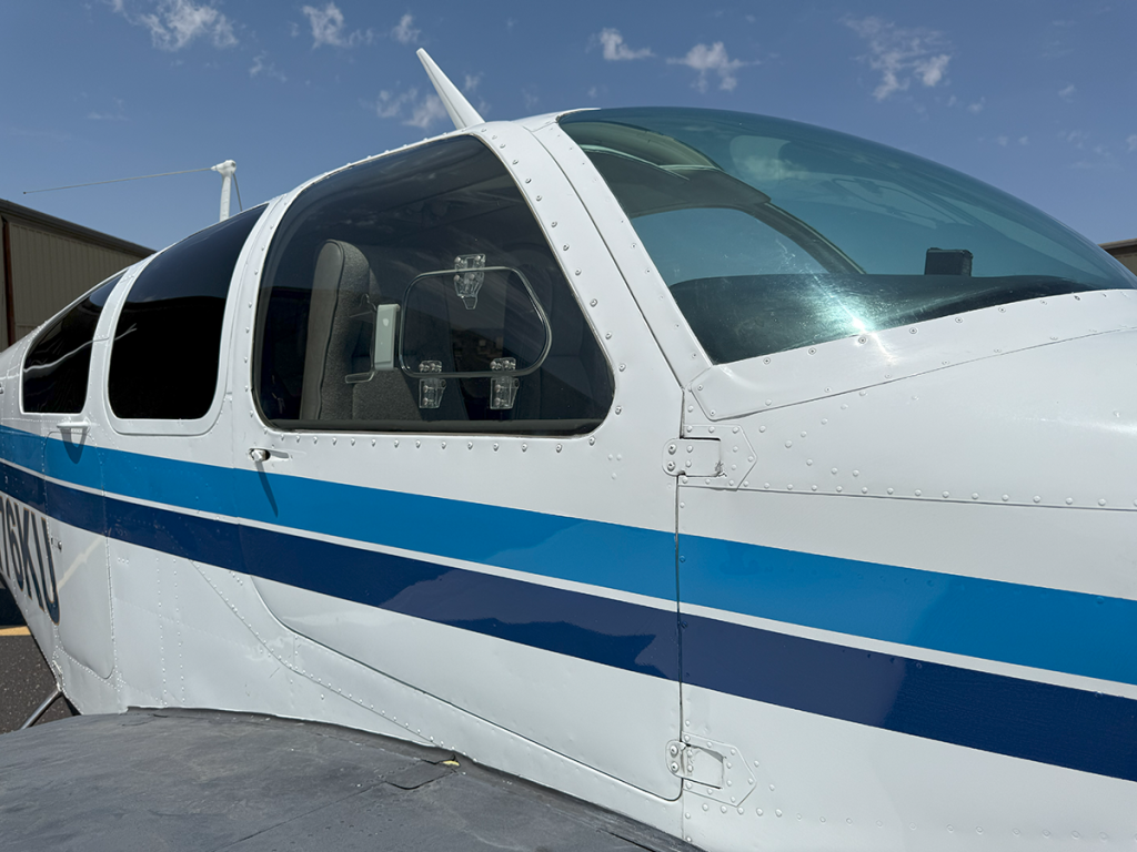 N76KU - Exterior 72