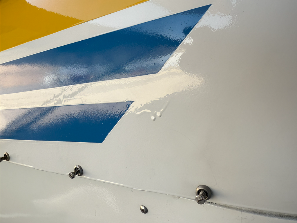 N8693V - Exterior 90