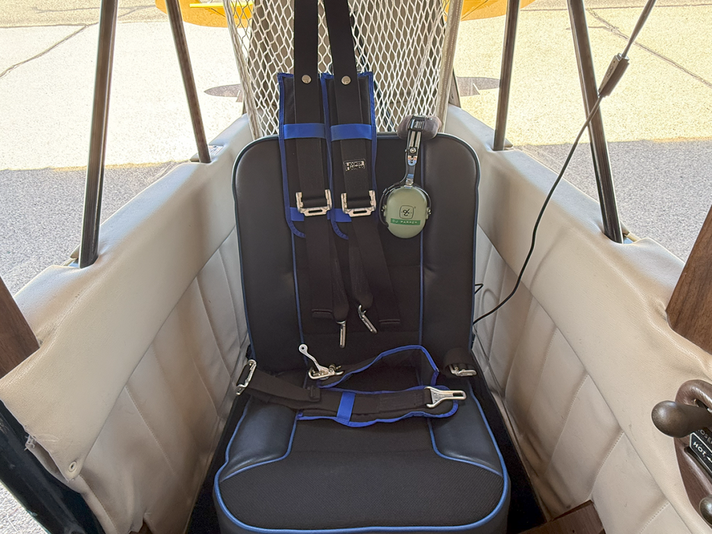 N8693V - Interior 05