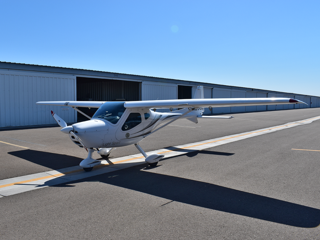 N208GX - Exterior 02