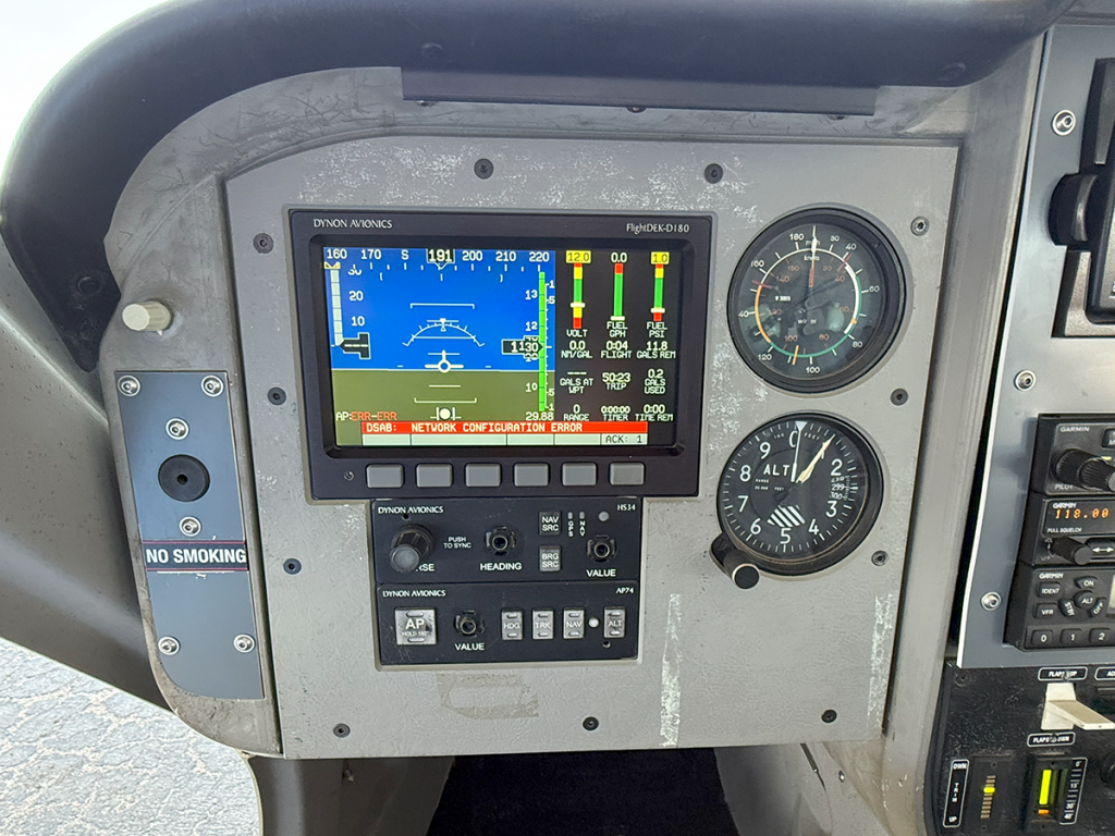 N208GX - Interior 02