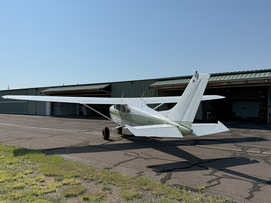 N9022X - Exterior 08