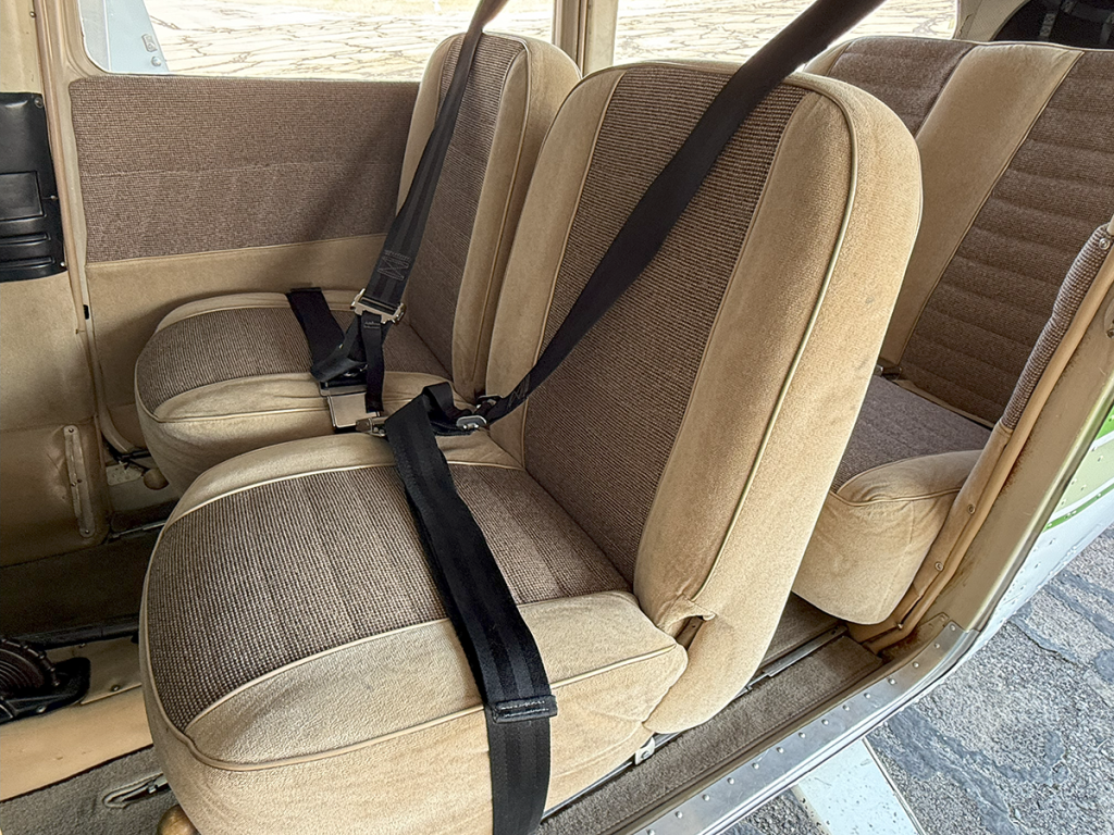 N9022X - Interior 05
