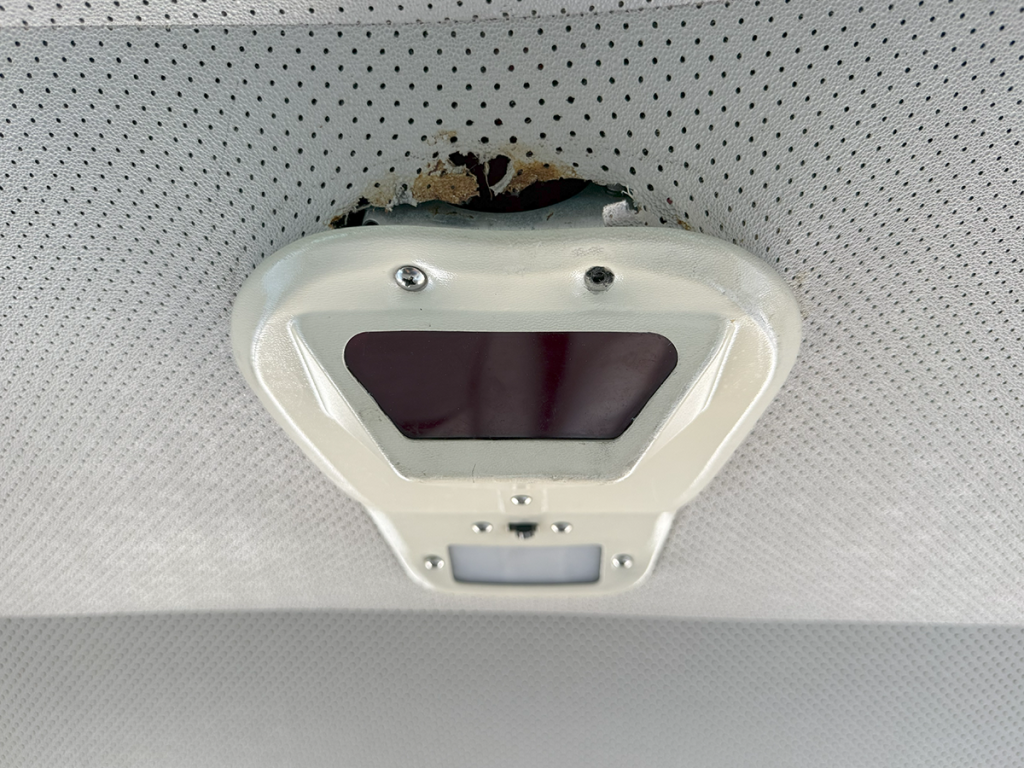 N9022X - Interior 09
