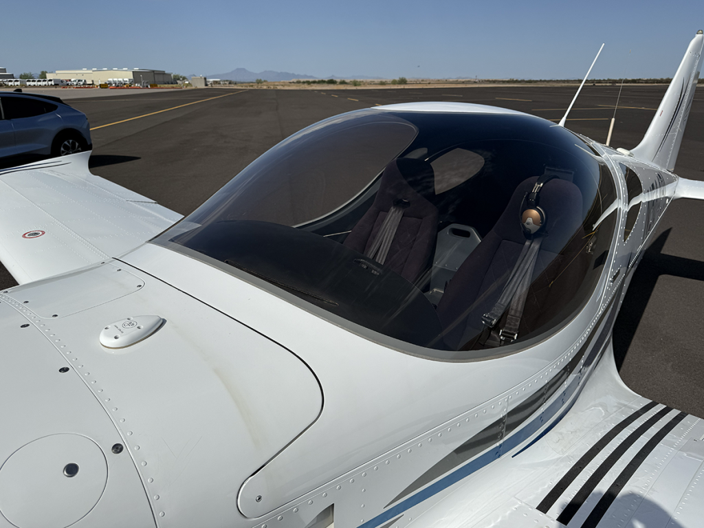 N564BL - Exterior 20