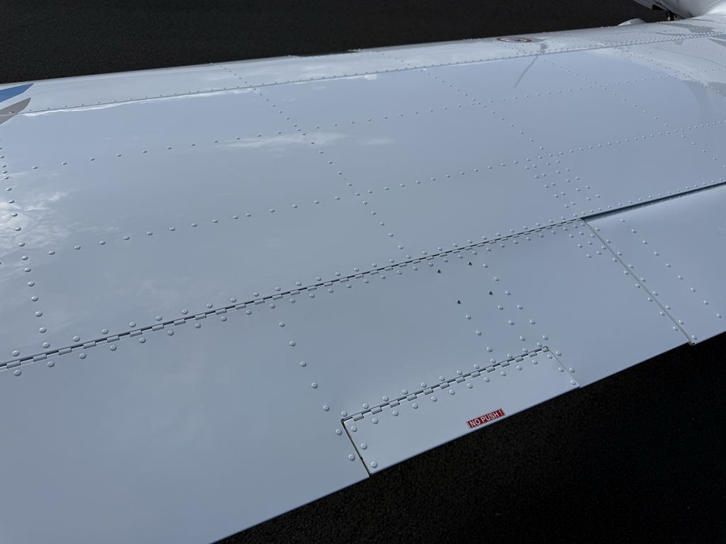 N564BL - Exterior 30