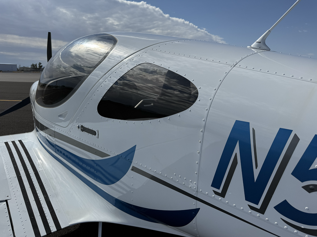 N564BL - Exterior 35