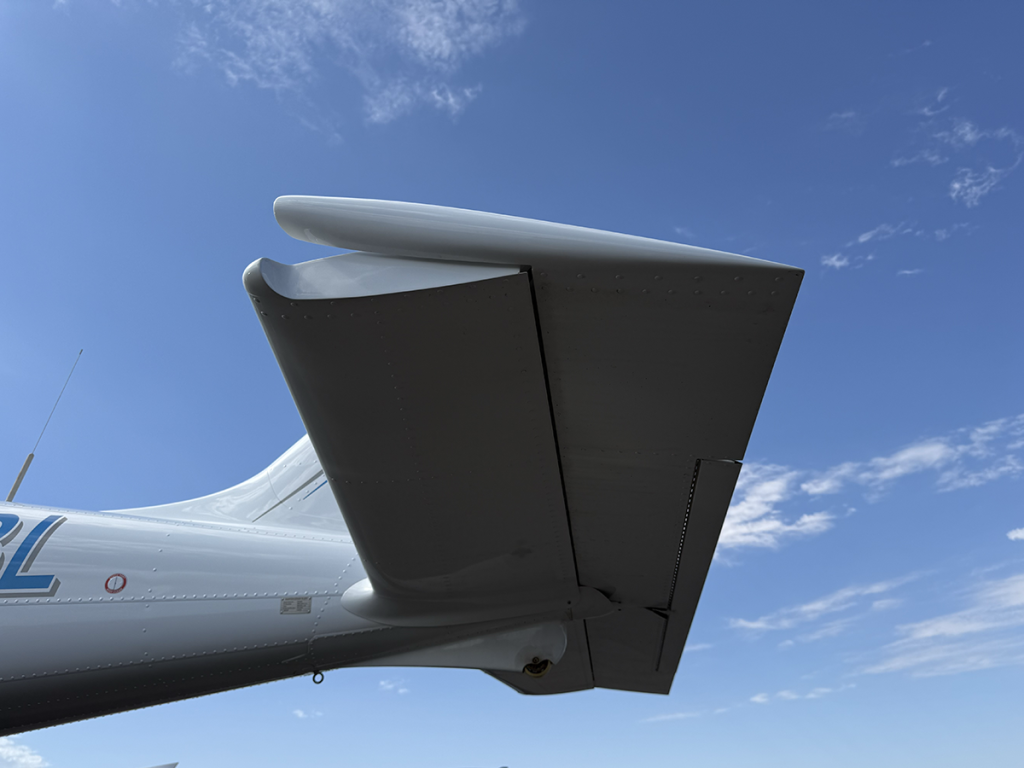 N564BL - Exterior 46