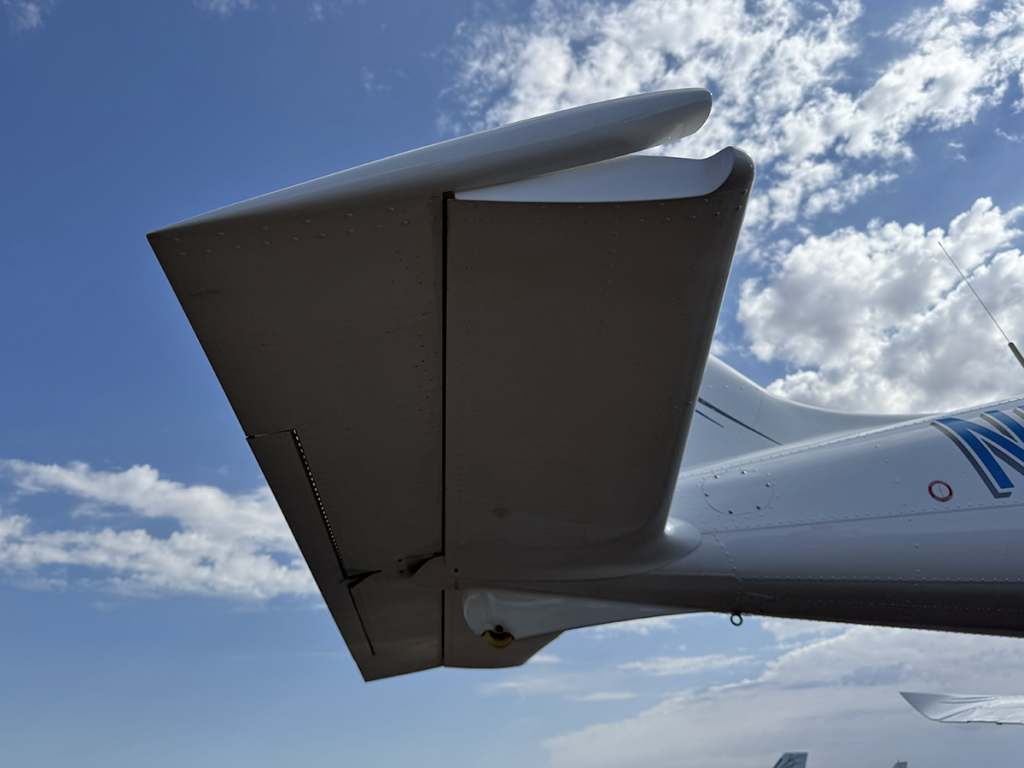 N564BL - Exterior 52