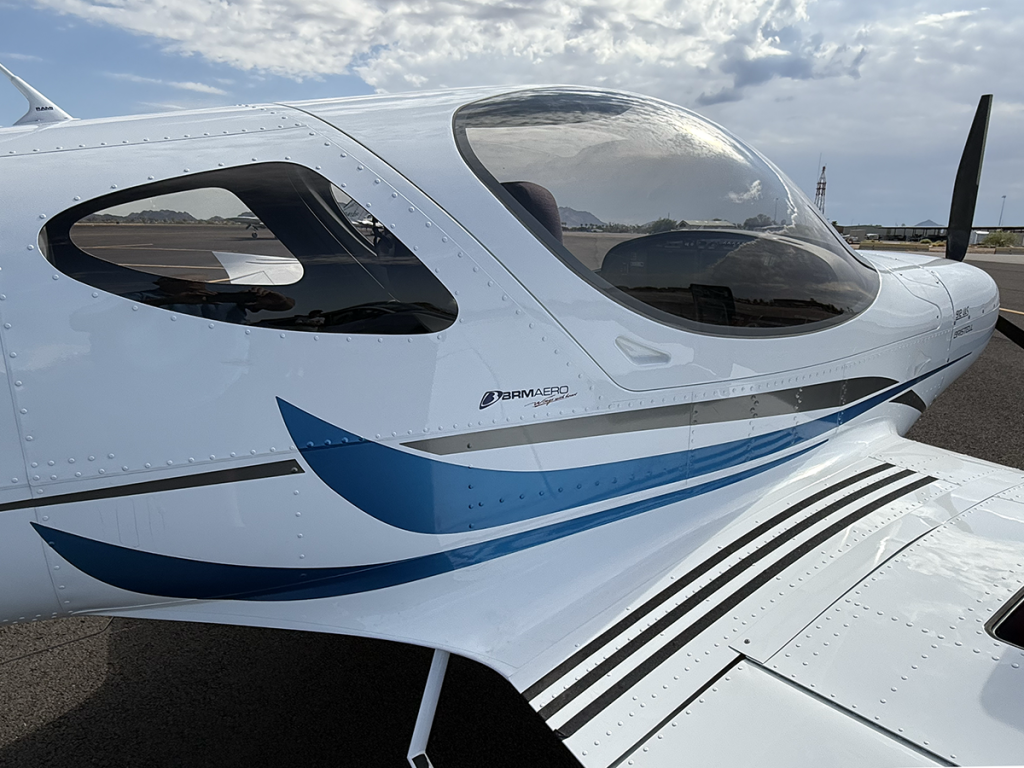 N564BL - Exterior 59