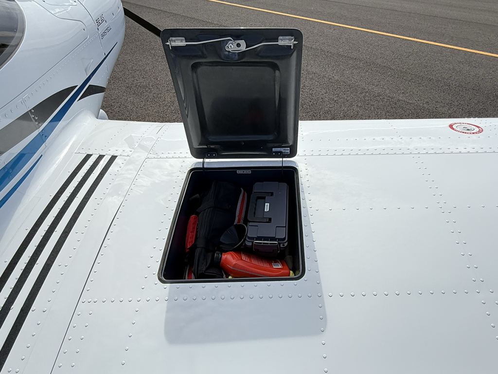 N564BL - Exterior 61