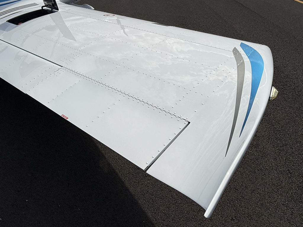 N564BL - Exterior 64