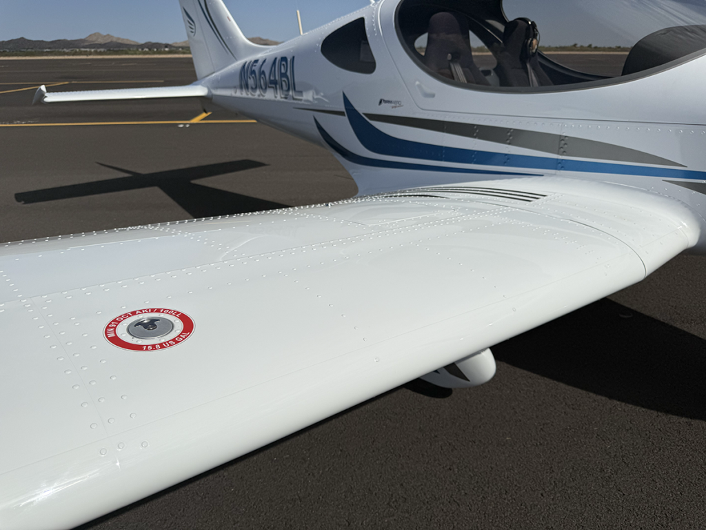 N564BL - Exterior 71
