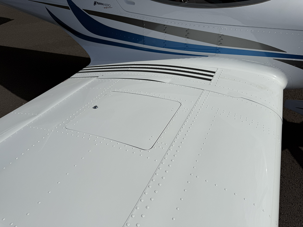 N564BL - Exterior 72