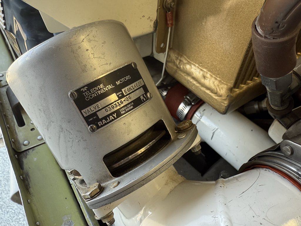 N668DE - Engine 09