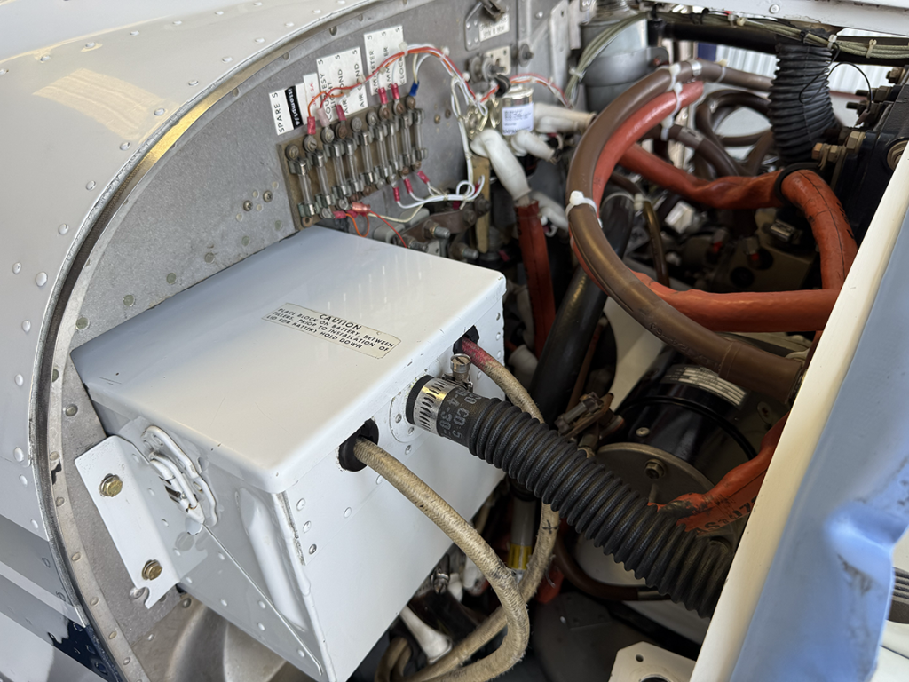 N668DE - Engine 19