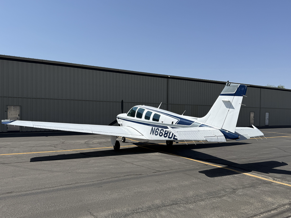 N668DE - Exterior 07